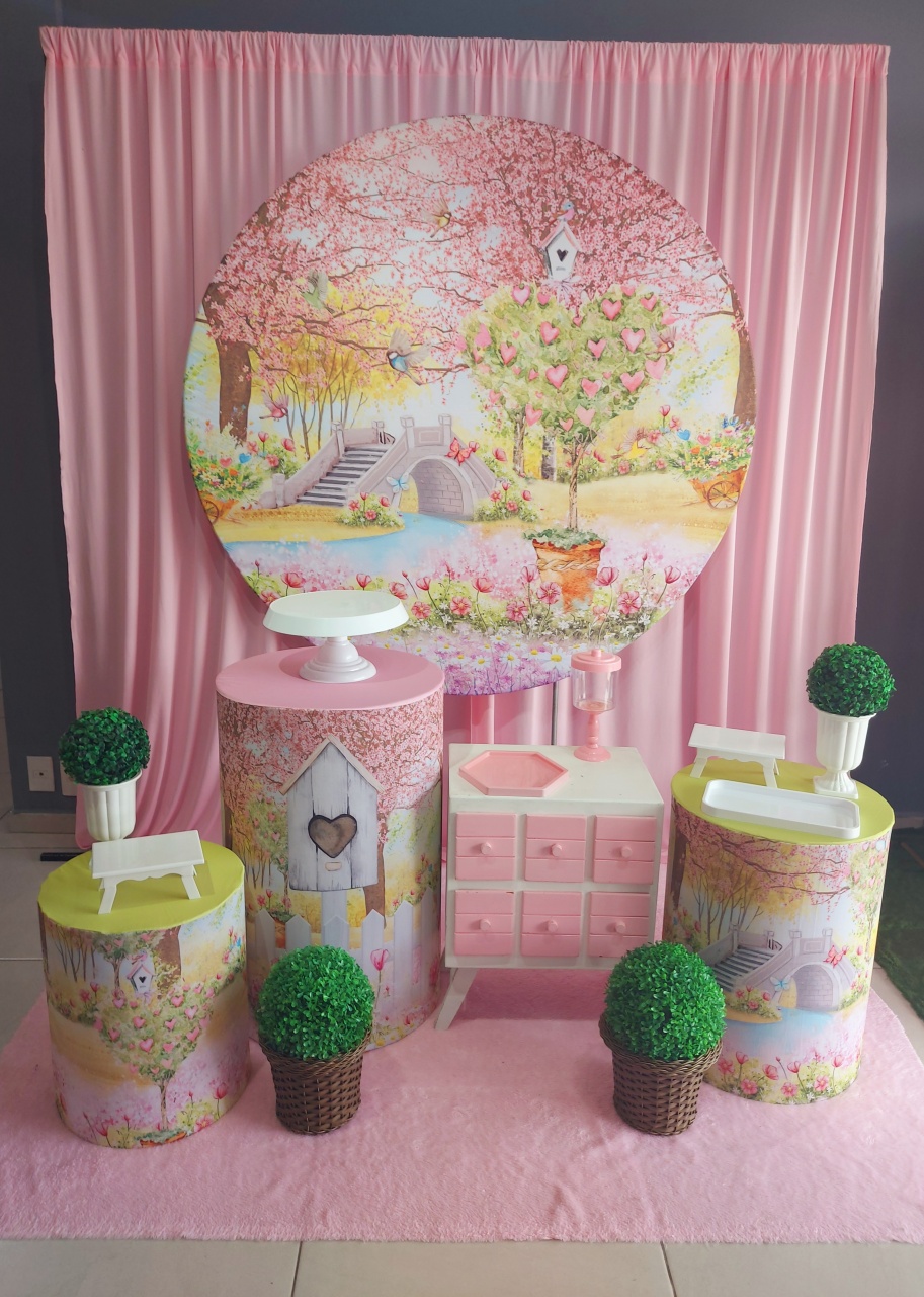 Kit Decor Jardim Encantado 2 - Magic Pegue e Monte / Day Larocca Locação de Vestido de Festa