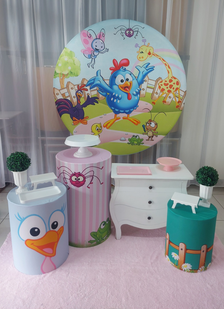 Kit Decor Galinha Pintadina - Magic Pegue e Monte / Day Larocca Locação de Vestido de Festa