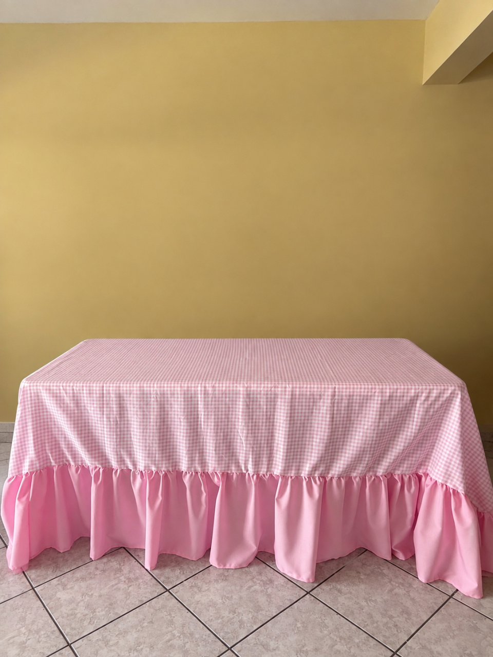 Toalha de Mesa Xadrez Rosa Claro 1,80X0,73M - D'fest decor- pegue e monte 