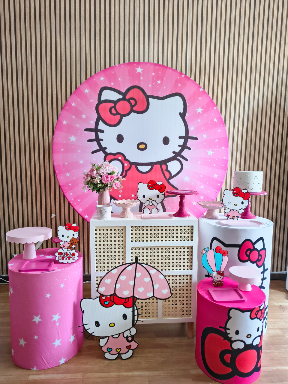 Kit Pequeno Hello Kitty - Lok Festas.BA