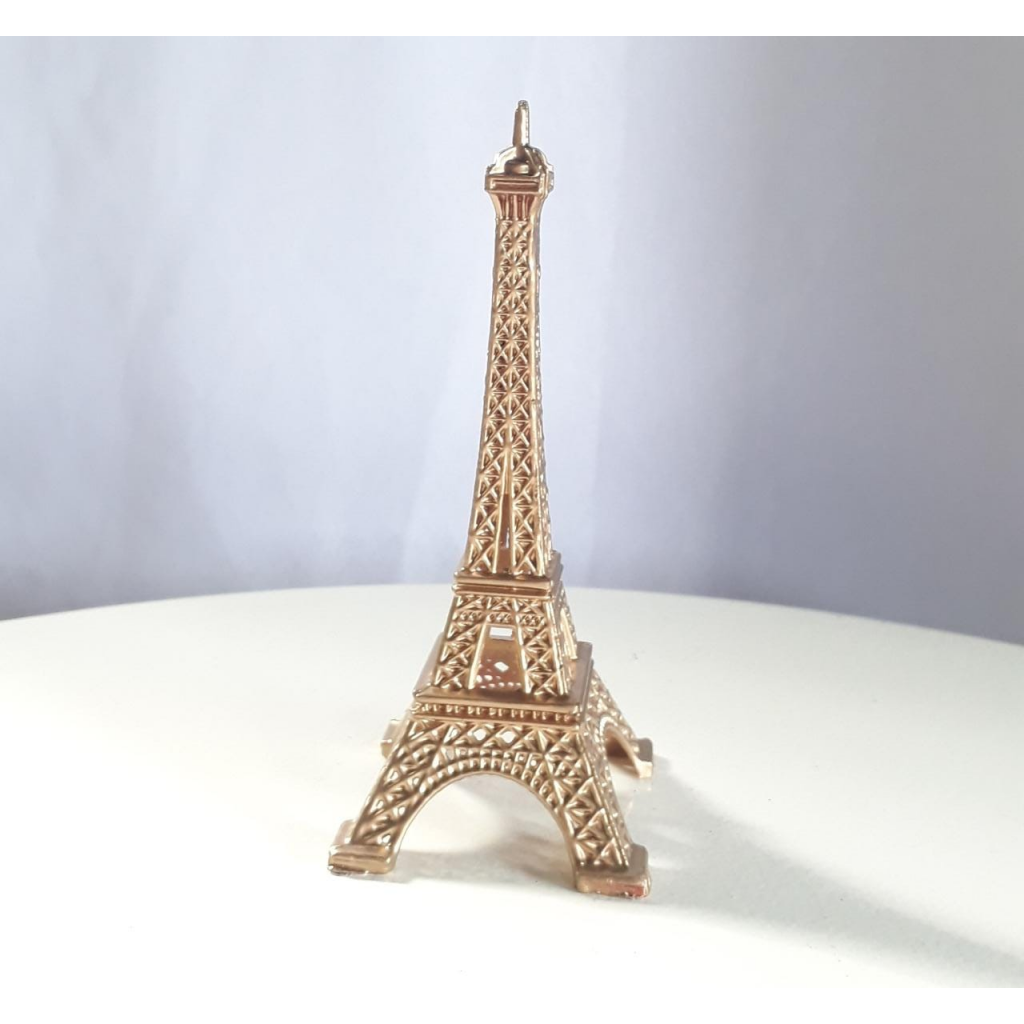 Torre Eifel Enfeite Dourada - Rocha Decorações