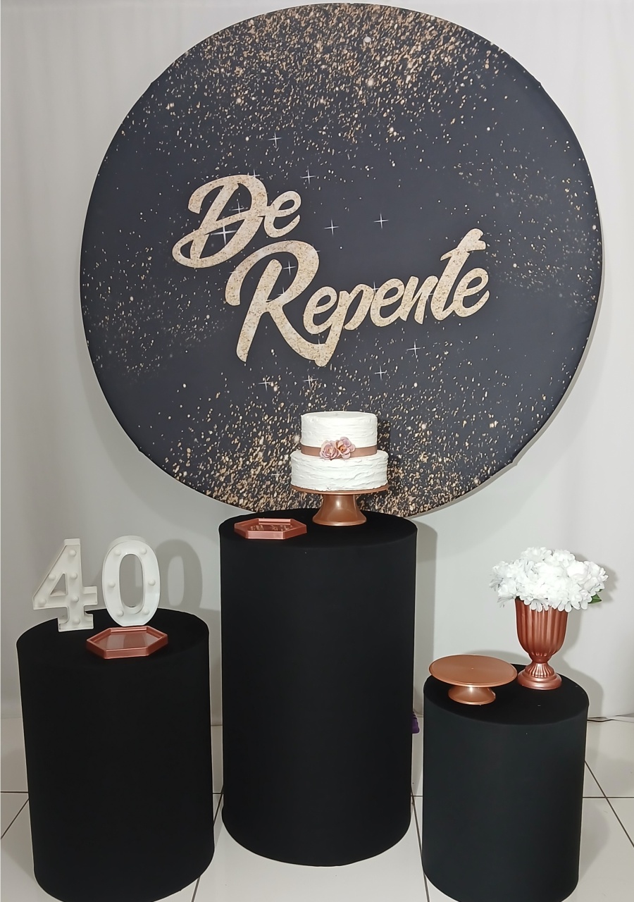 de Repende Rose E Dourado - Rocha Decorações