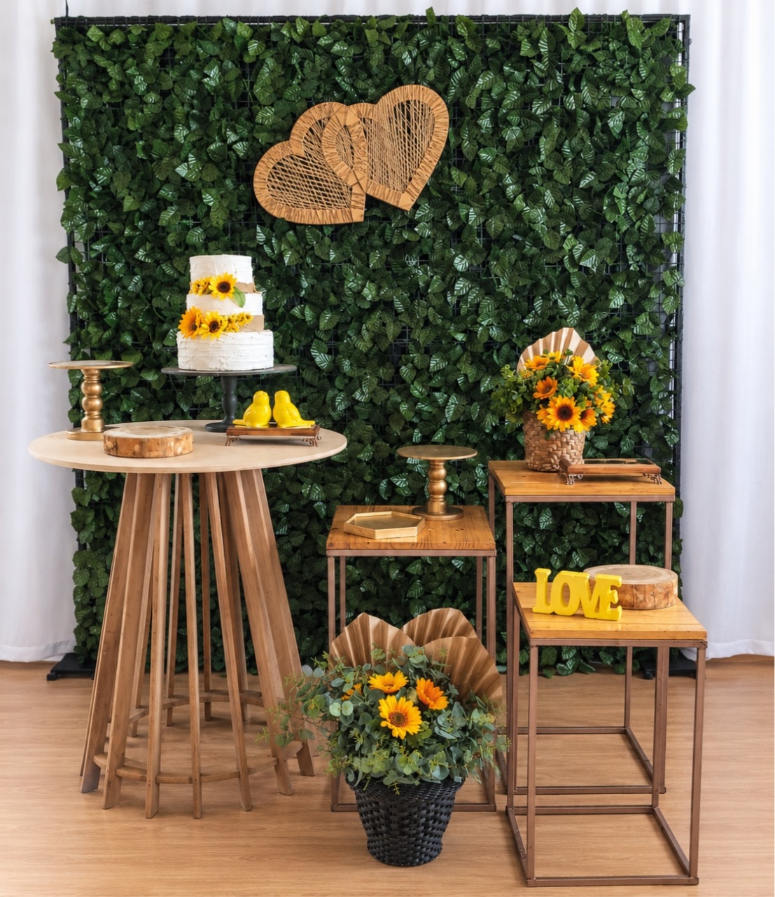 Girassol Casamento Composição - Rocha Decorações Pegue e Monte Itatiba