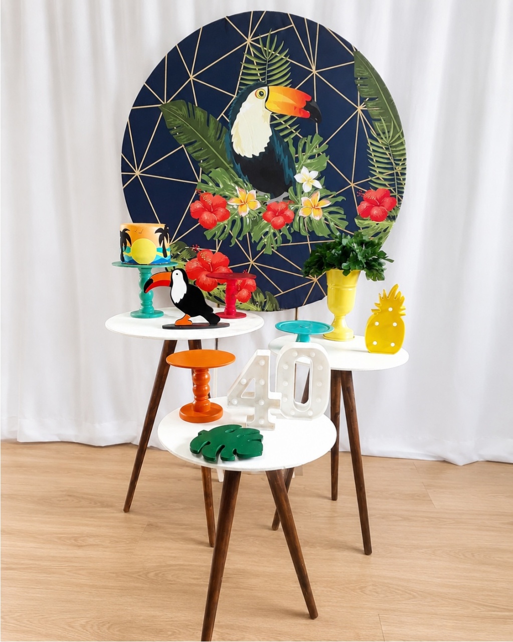 Tucano Composição - Rocha Decorações Pegue e Monte Itatiba