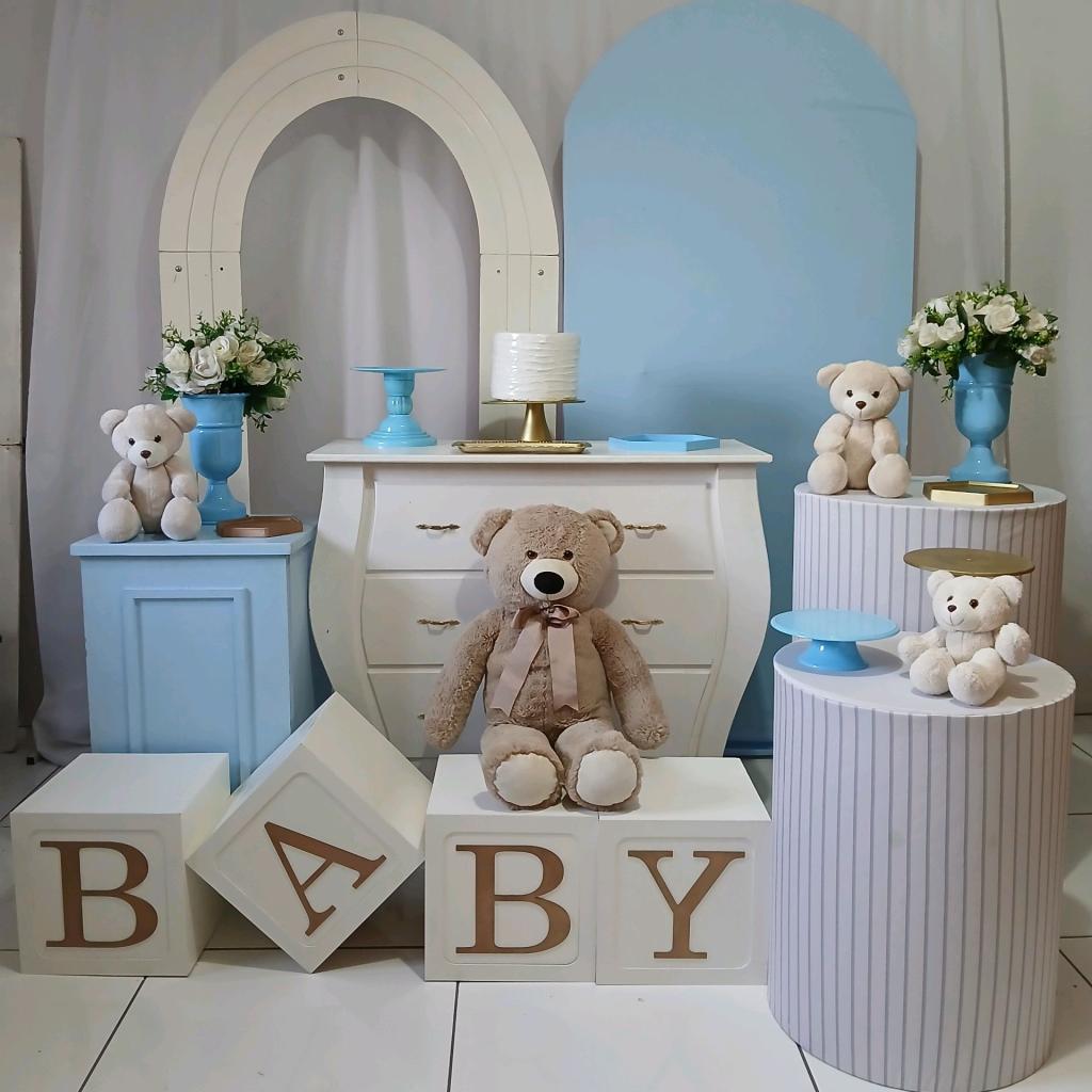 Urso. Cha Bebe Menino Branco E Azul Composição - Rocha Decorações
