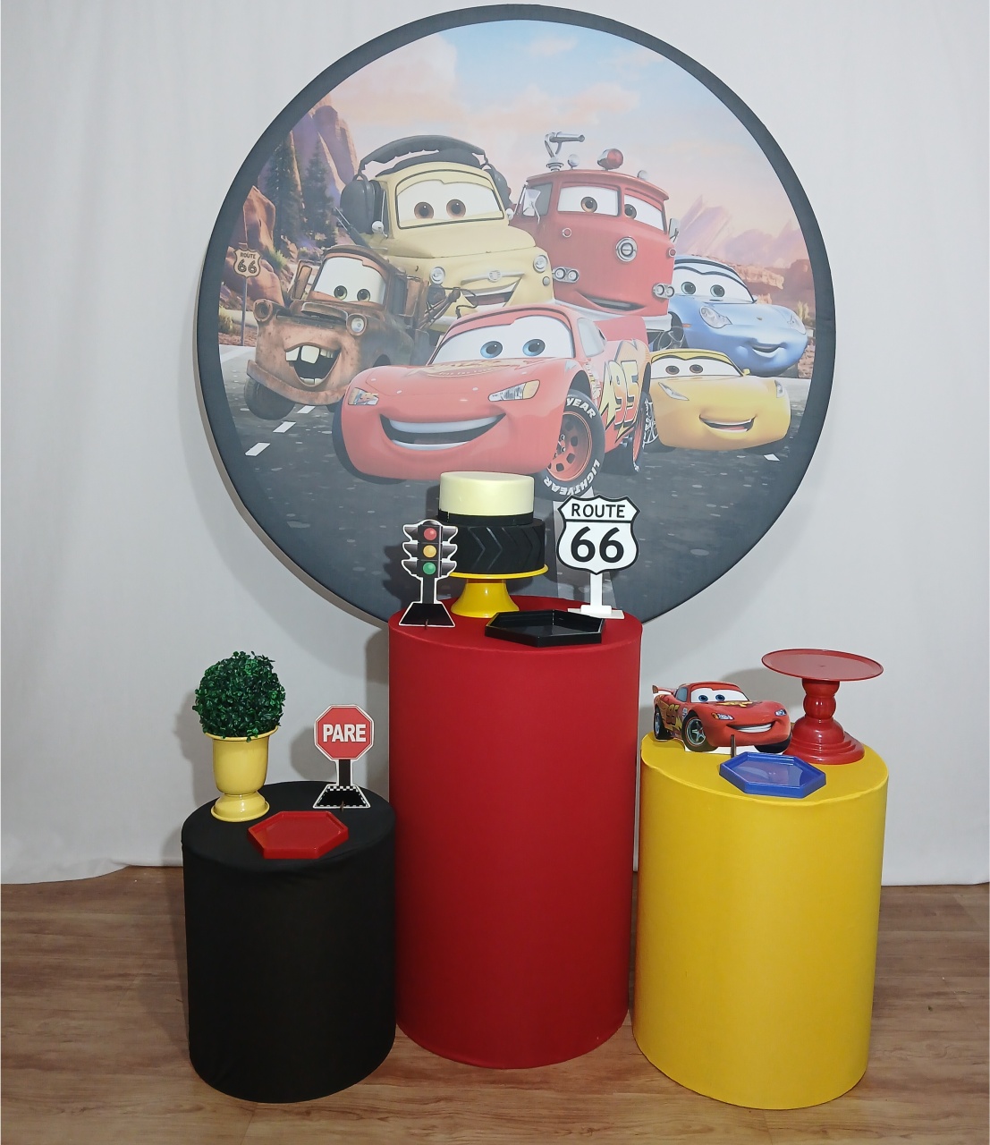 RELAMPAGO MCQUEEN / CARS KIT ESSENCIAL