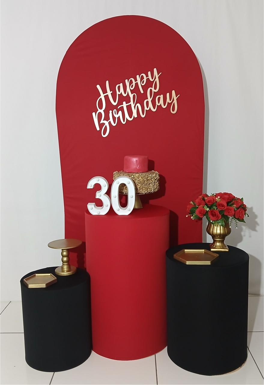 Happy Birthday Vermelho E Preto Composição - Rocha Decorações