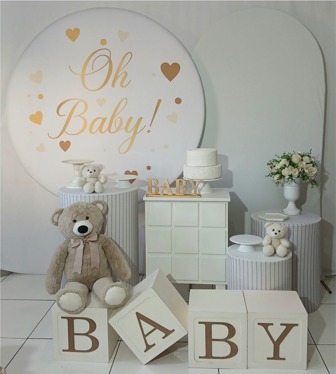 Cha de Bebe E Revelação Oh Baby Branco Dourado Composição - Rocha Decorações
