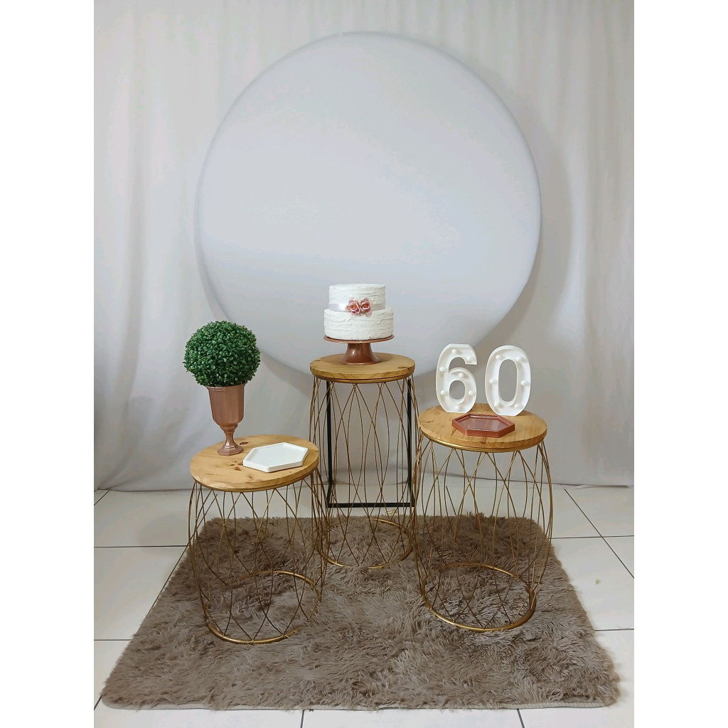 Branco E Rose Sessenta Anos Composição - Rocha Decorações
