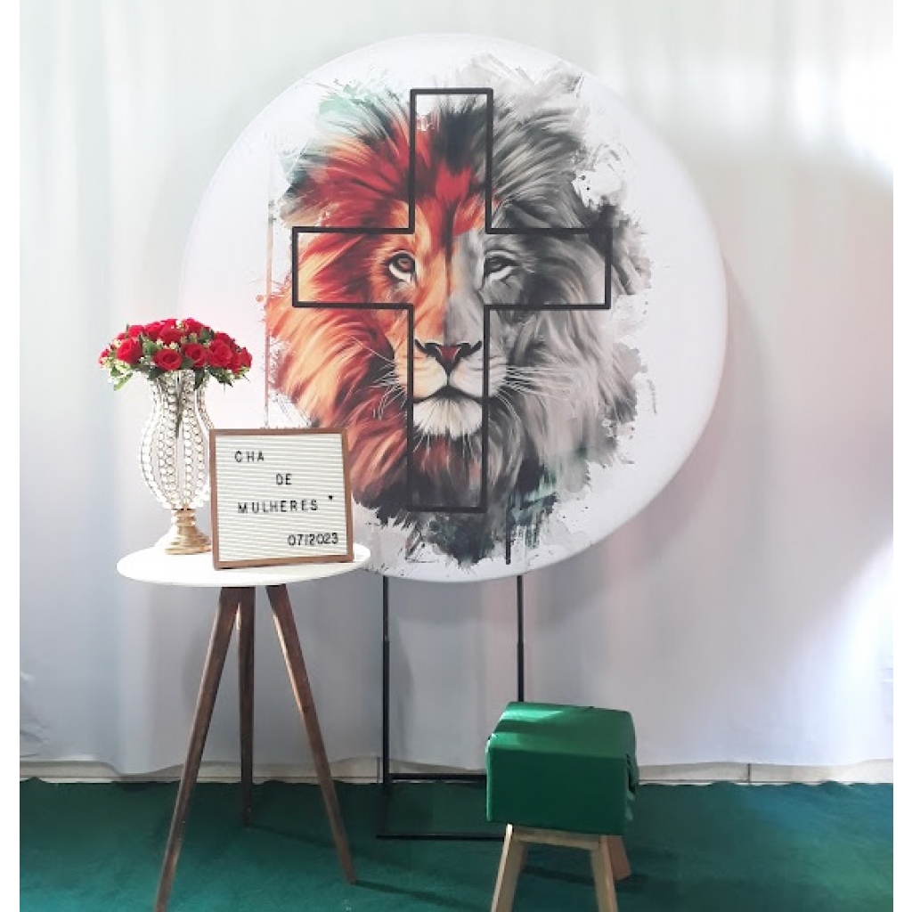 Leão E Cruz Cenario - Rocha Decorações