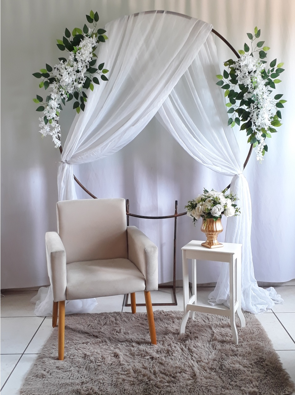 Area de Foto Com Arranjo Painel - Rocha Decorações
