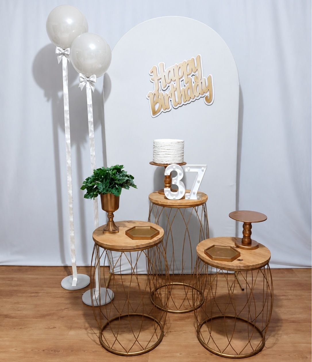 Adulto Happy Birthday Branco E Dourado K-9162 - Rocha Decorações Pegue e Monte Itatiba