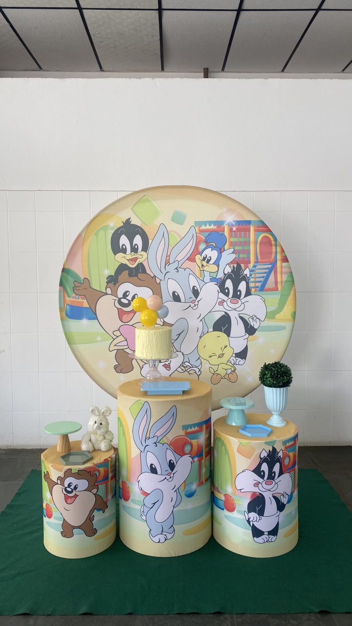 Baby Looney Tunes- Bronze - AC Festas Pegue e Monte