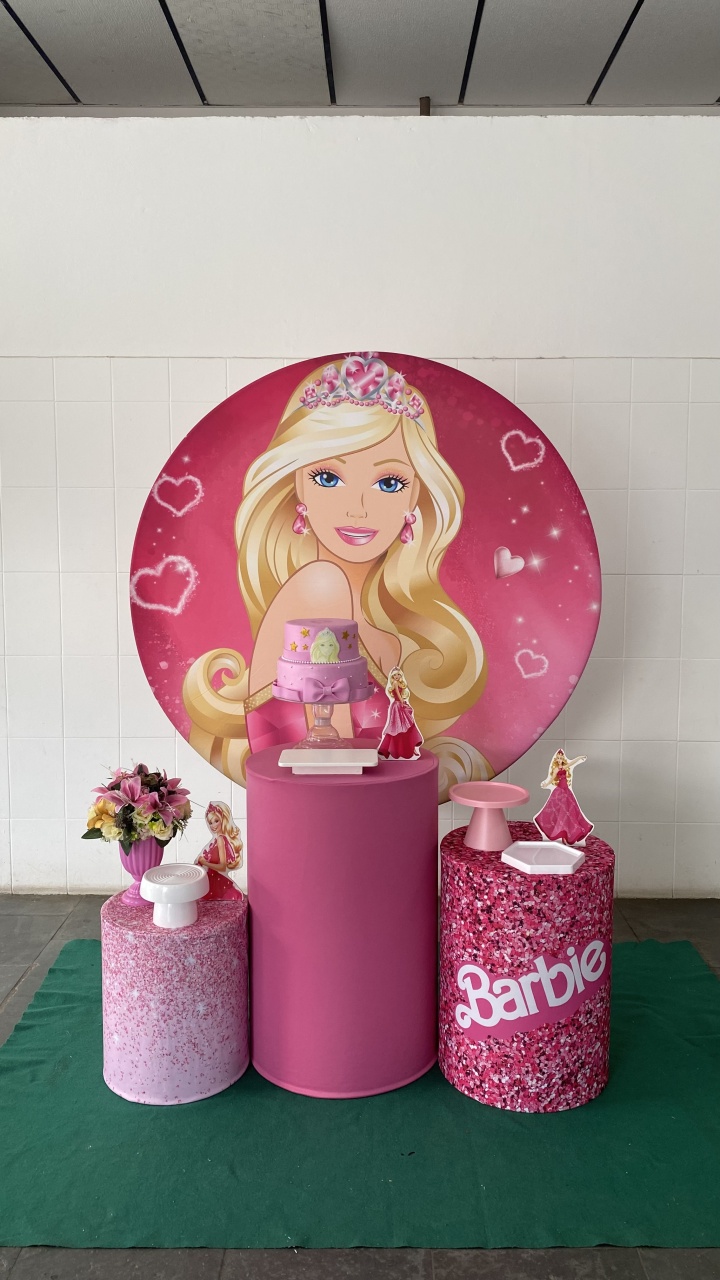 Barbie- Bronze - AC Festas Pegue e Monte