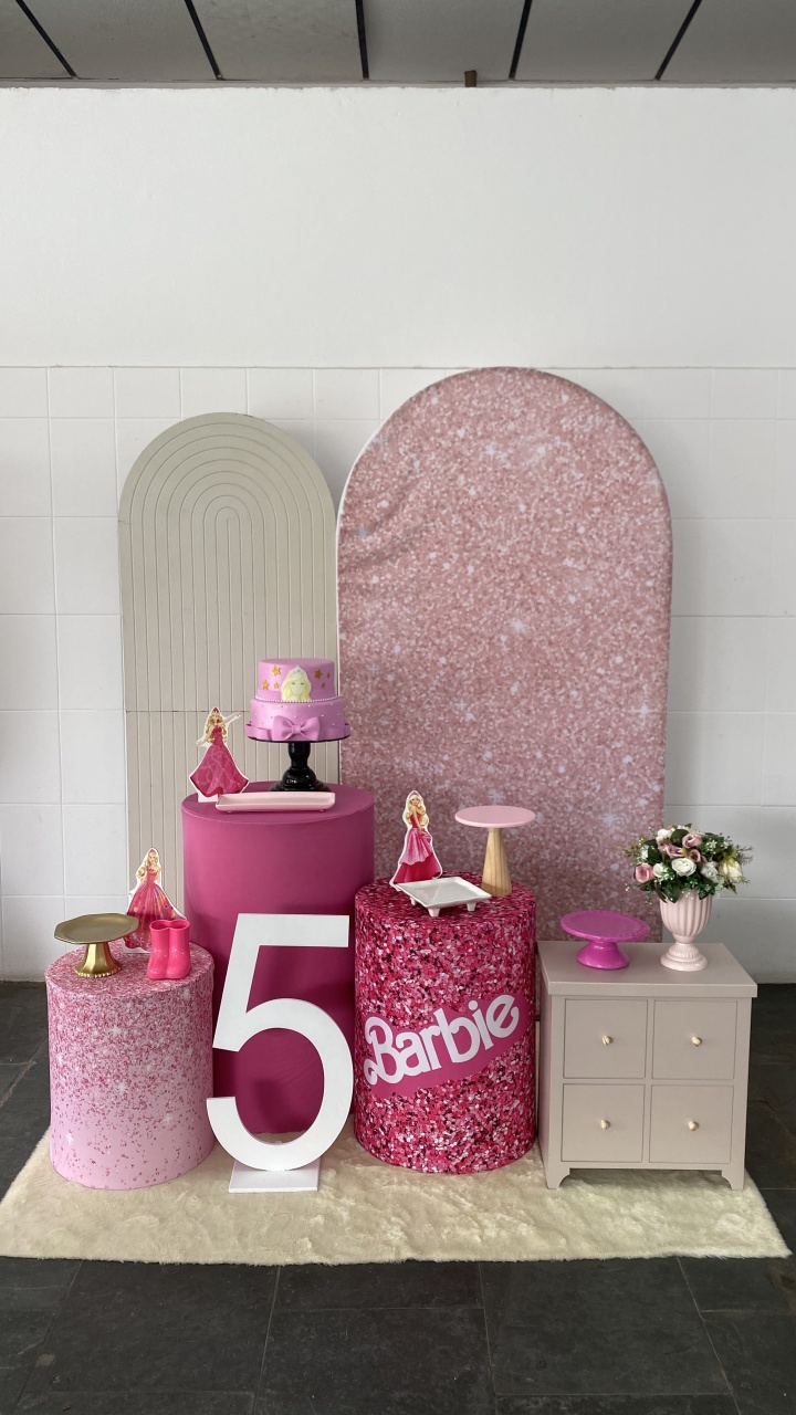 Barbie- Silueta- Romano Rosa - AC Festas Pegue e Monte