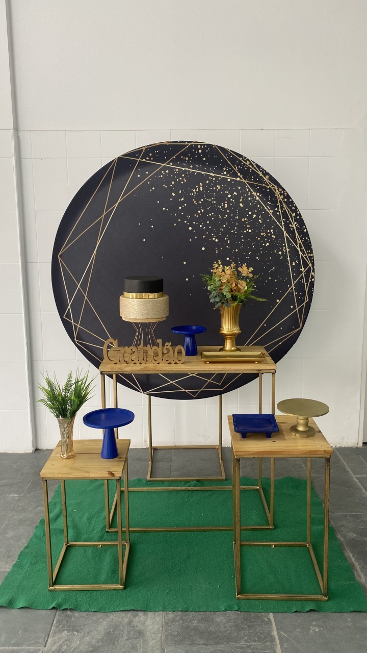Azul Com Dourado- Mesas Vazadas - AC Festas Pegue e Monte