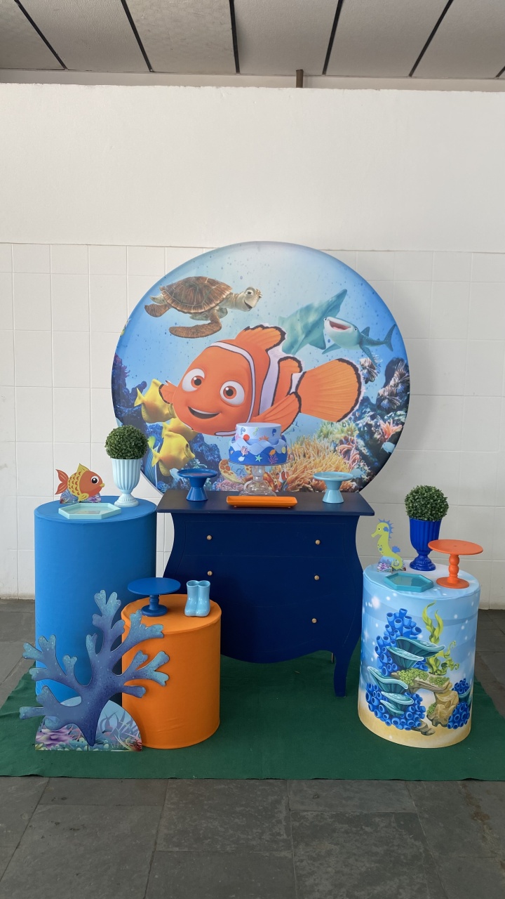 Procurando Nemo- Ouro - AC Festas Pegue e Monte