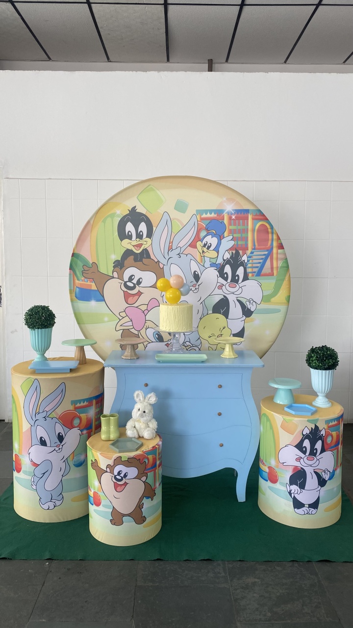 Baby Looney Tunes- Ouro - AC Festas Pegue e Monte