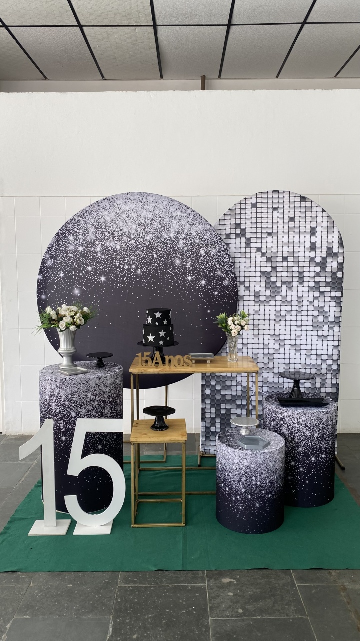 Preto E Prata - Diamante - AC Festas Pegue e Monte