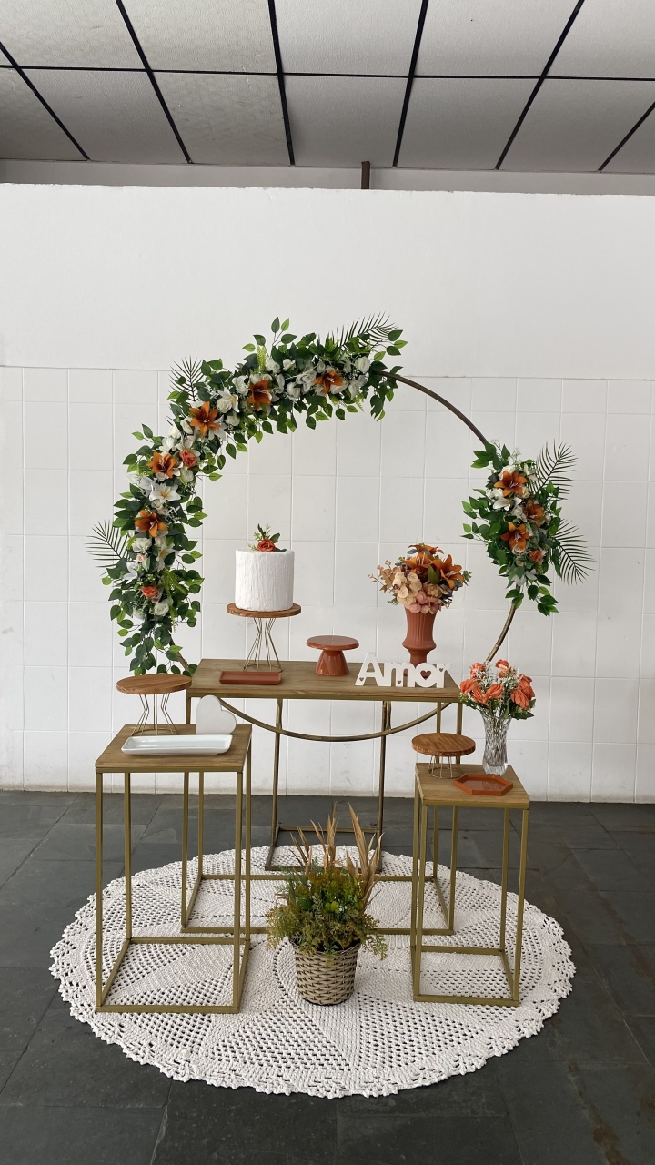 Casamento/Noivado Terracota- Mesas Vazada - AC Festas Pegue e Monte