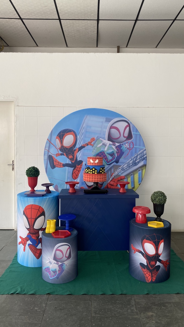 Homem Aranha E Seus Amigos- Ouro - AC Festas Pegue e Monte