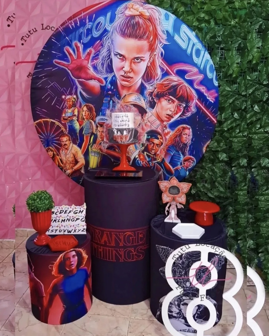 Stranger Things Basic - Tutu Locação 