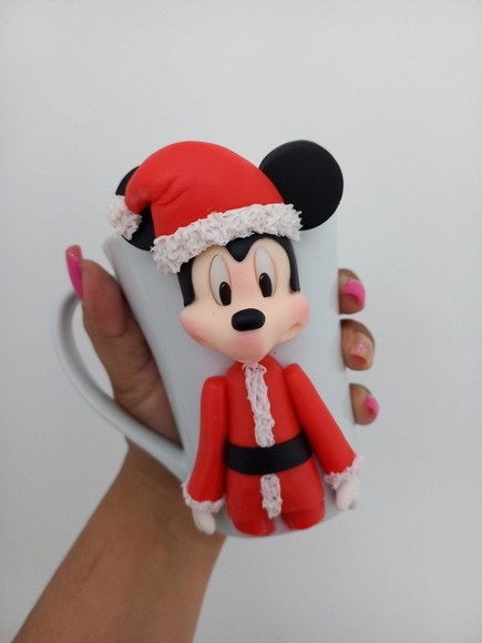 Caneca Decorada Com Biscuit Natalina Mickey E Minie Caneca Personalizada - Cantinho dos sonhos 