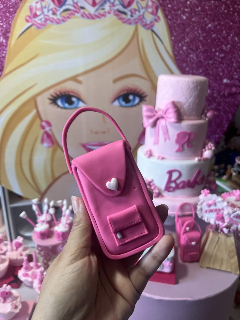 Mala Fake Barbie - Cantinho dos sonhos 