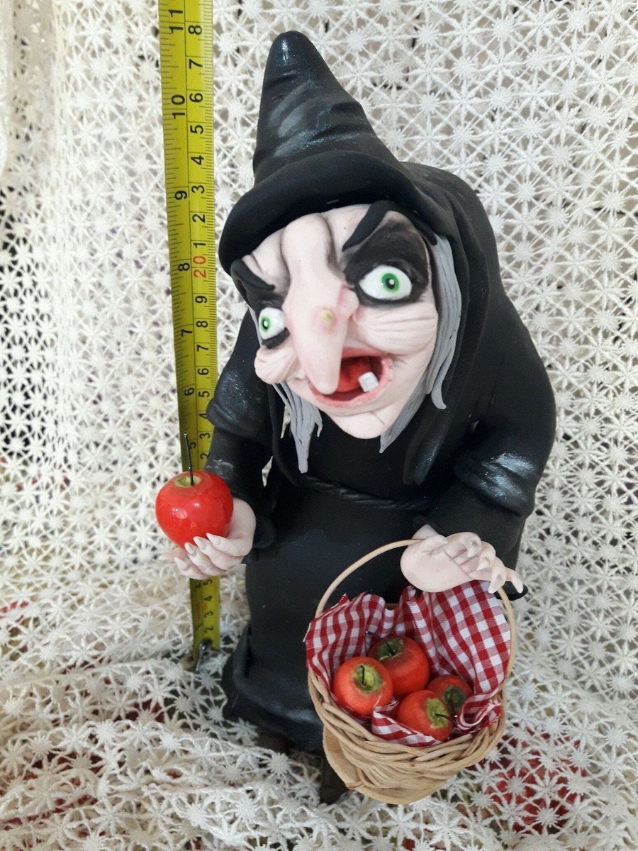 Personagem Bruxa - Cantinho dos sonhos 