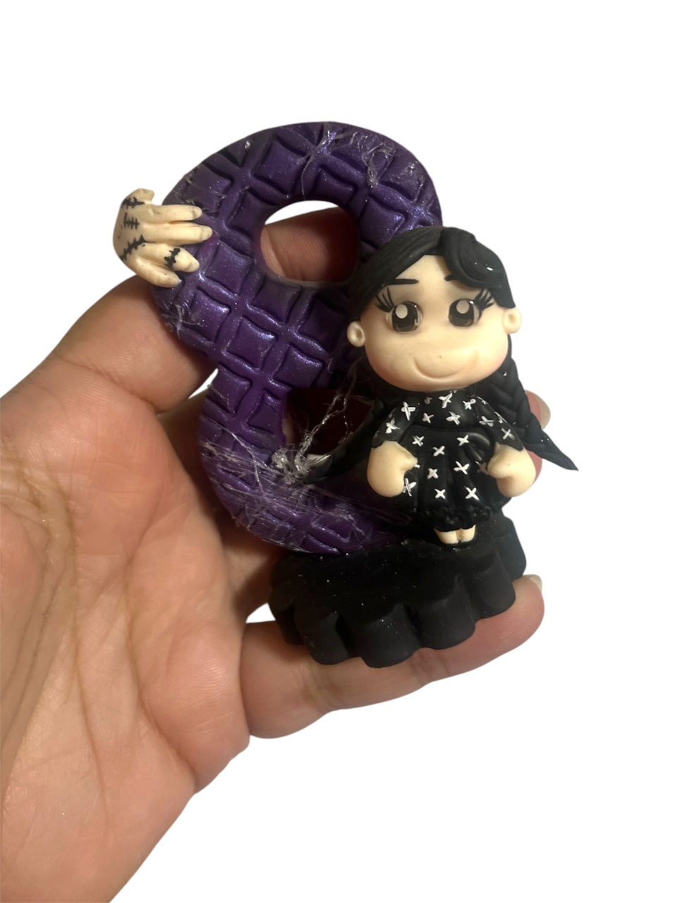 Vela Wandinha Biscuit - Cantinho dos sonhos 