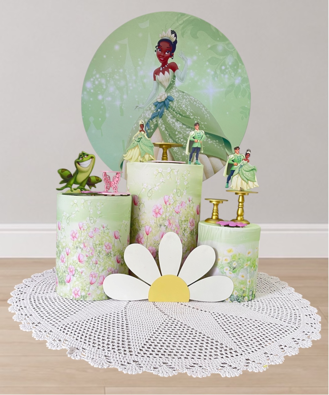 Locação Kit Bronze Princesa Tiana 🥉 - Cantinho dos sonhos 