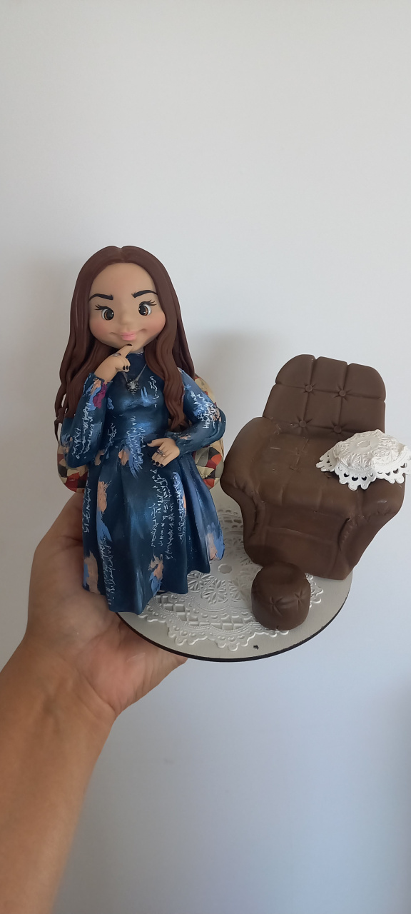 Boneca Psicanalista Em Biscuit - Cantinho dos sonhos 