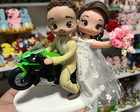 Noivinhos Biscuit Moto Bolo de Noiva - imagem 1