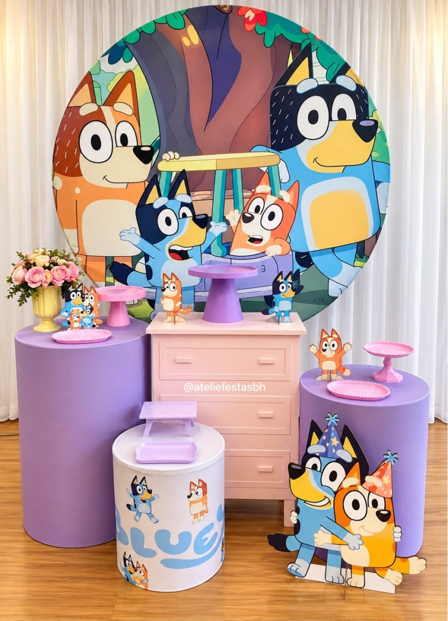 Kit Bronze Bluey Com Display de Chão - Ateliê Festas
