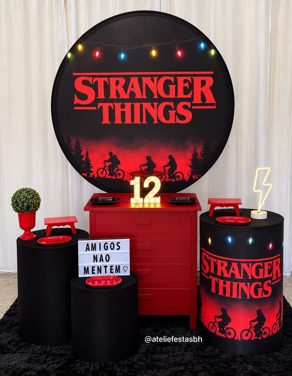 Stranger Things (Mesa Vermelha) - Ateliê Festas