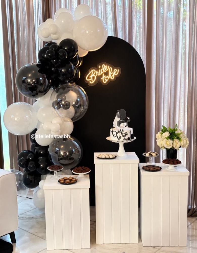 Chá de Lingerie Preto E Branco - Ateliê Festas