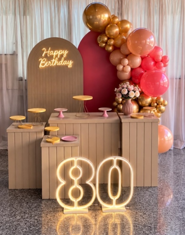 Decoração Adulto Bege, Dourado E Rosa Antigo - Ateliê Festas