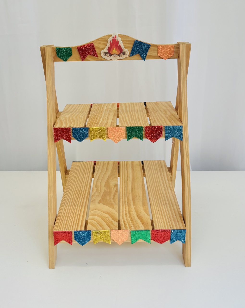 Escadinha Rústica Para Doces - Ateliê Festas