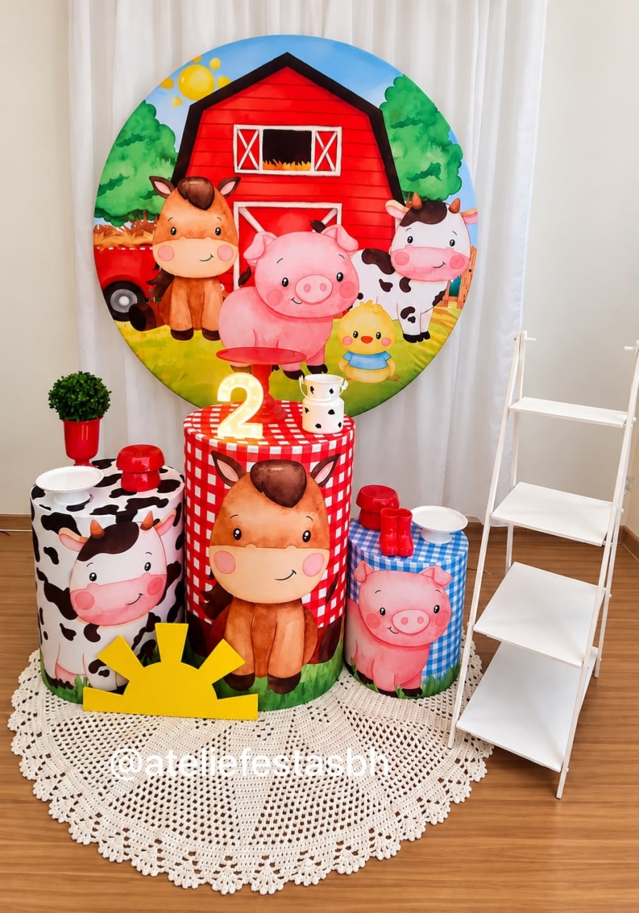 Kit Básico Fazendinha Com Tapete E Escadinha - Ateliê Festas