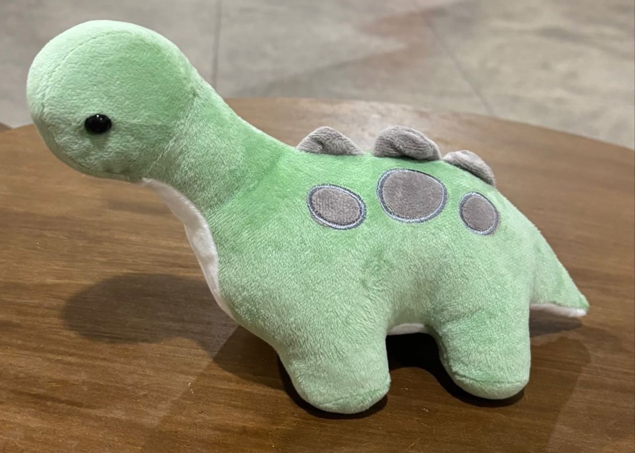 Dinossauro Pelúcia Verde - Ateliê Festas