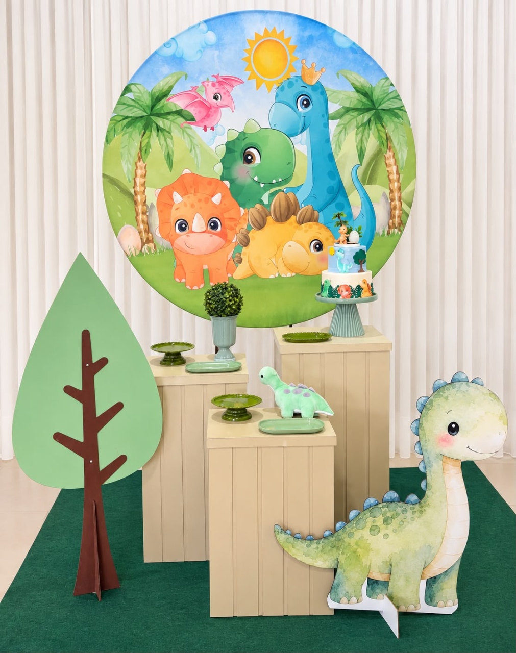 Kit Bronze Dino Baby Com Display de Chão - Ateliê Festas
