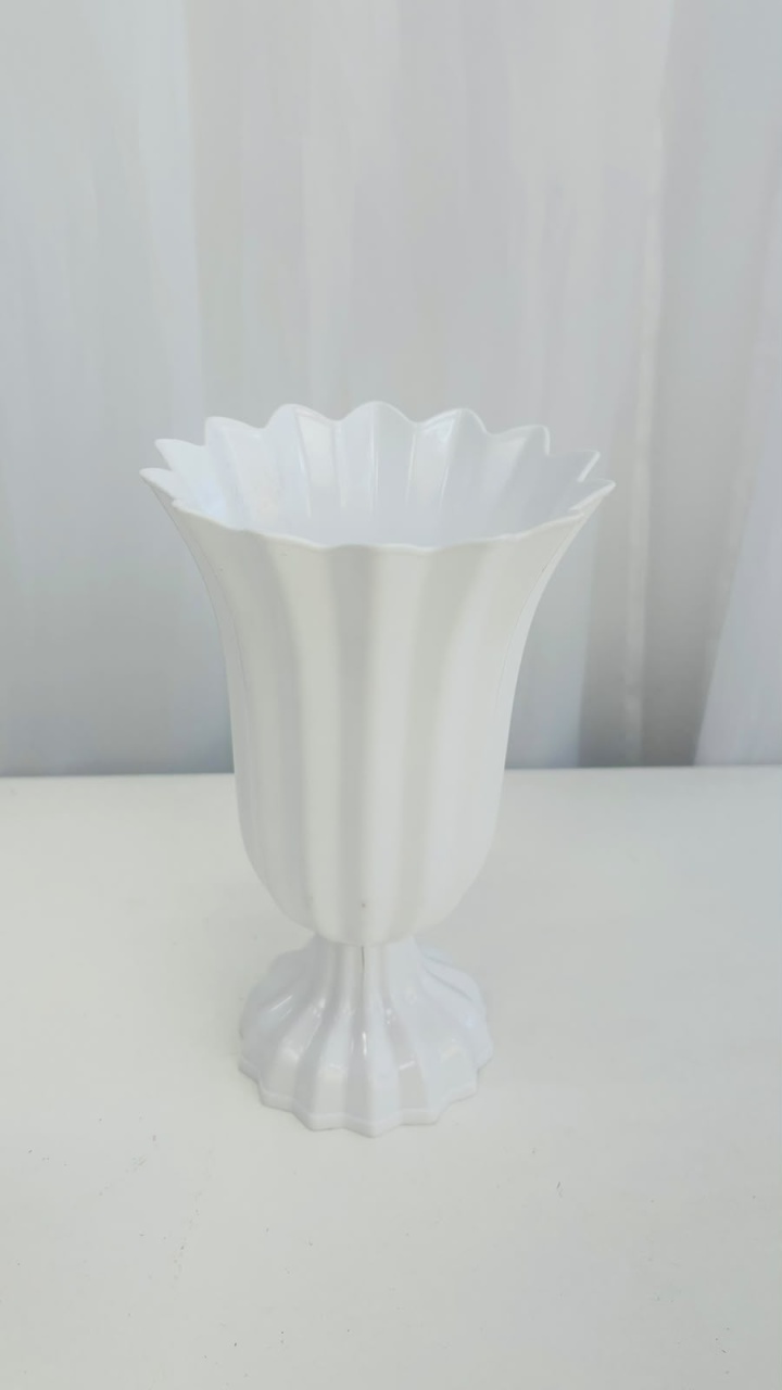 Vaso Popi Plus Branco - Ateliê Festas
