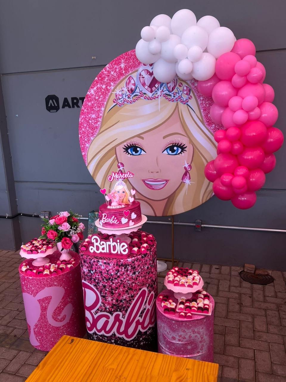 Kit Básico Barbie - Isabelle Normandia Soares