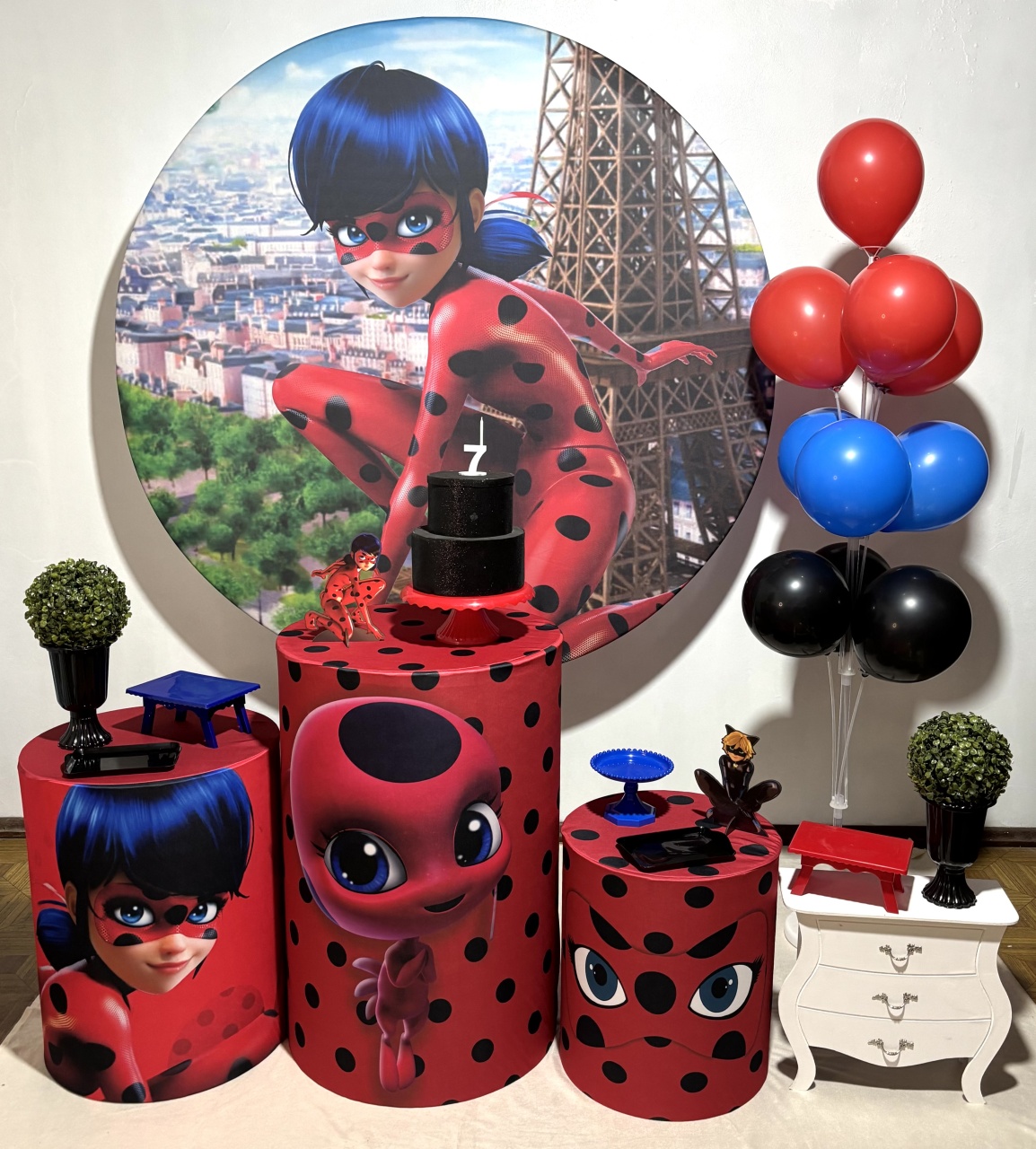 Lady Bug - Kit Médio - Decoreli Decorações Pegue e Monte