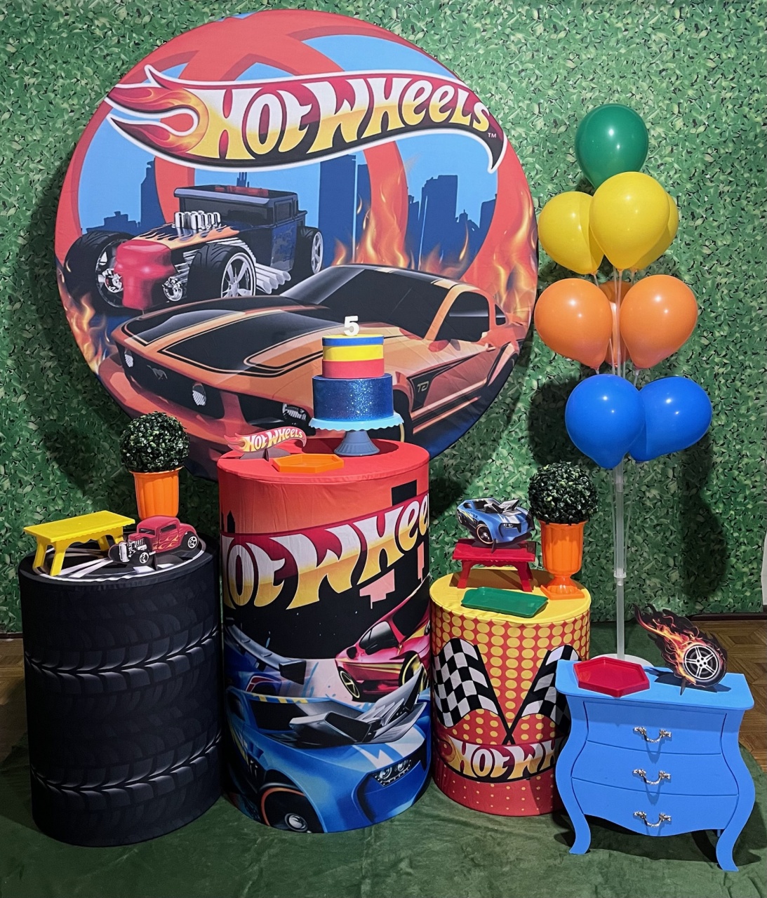 Hotwheels - Kit Médio - Decoreli Decorações Pegue e Monte