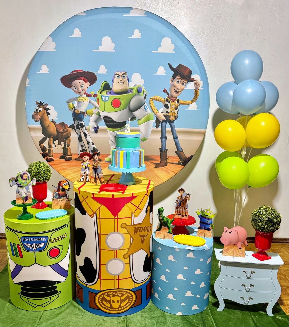 Toy Story Médio - Decoreli Decorações Pegue e Monte