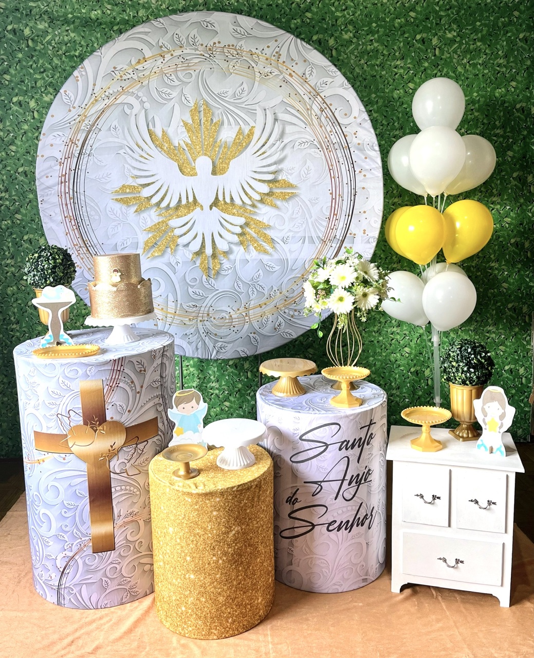 Batizado Espírito Santo - Kit Médio - Decoreli Decorações Pegue e Monte