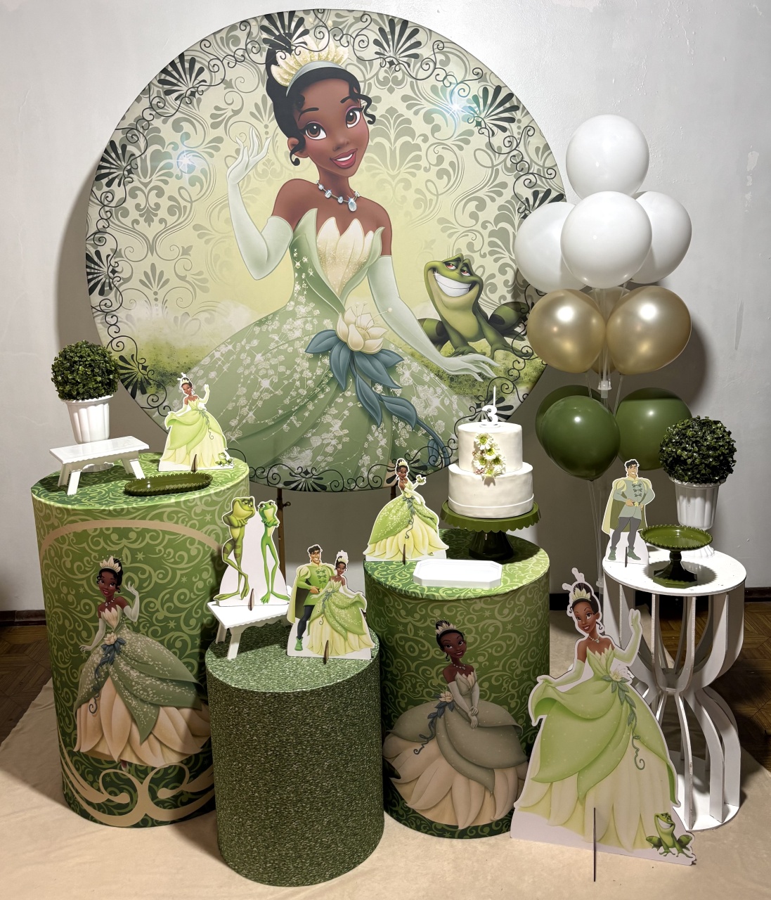 Tiana - Kit Médio - Decoreli Decorações Pegue e Monte
