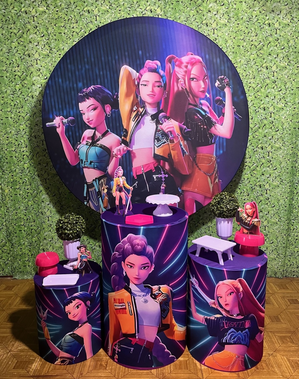 Guerreiras K-Pop - Kit Básico - Decoreli Decorações Pegue e Monte