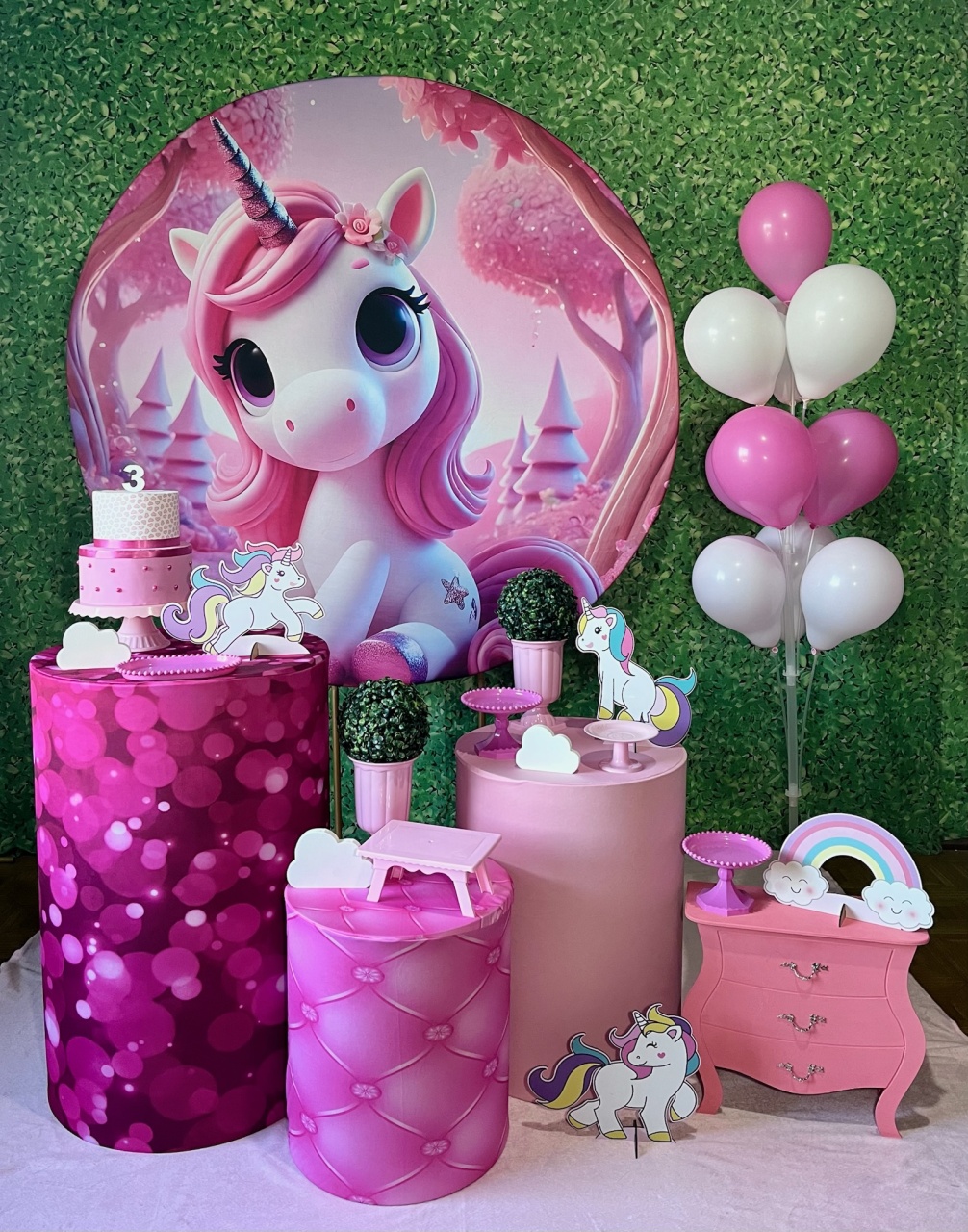 Unicórnio 2 - Kit Médio - Decoreli Decorações Pegue e Monte